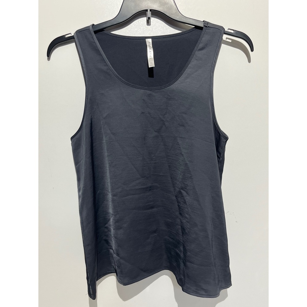 Fabletics Womens Medium Dark Grey Satin Finish‎ Scoop Neck Tank Top Athleisure